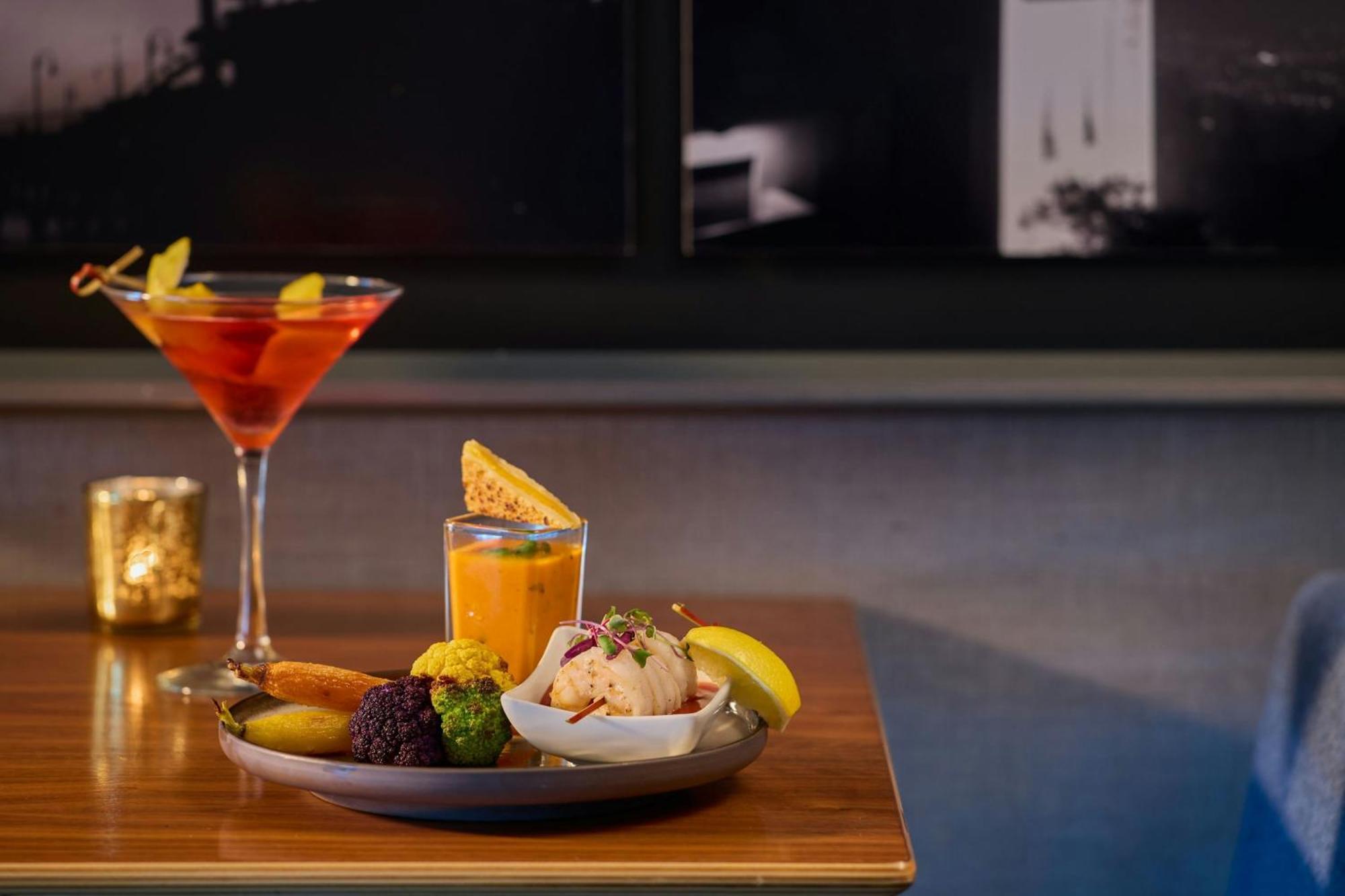Renaissance Los Angeles Airport Hotel Eksteriør billede